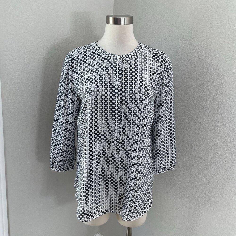 NYDJ Womens Medium Blouse 3/4 Sleeve Pullover Shirt Pleated Back‎